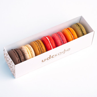 Macarons set